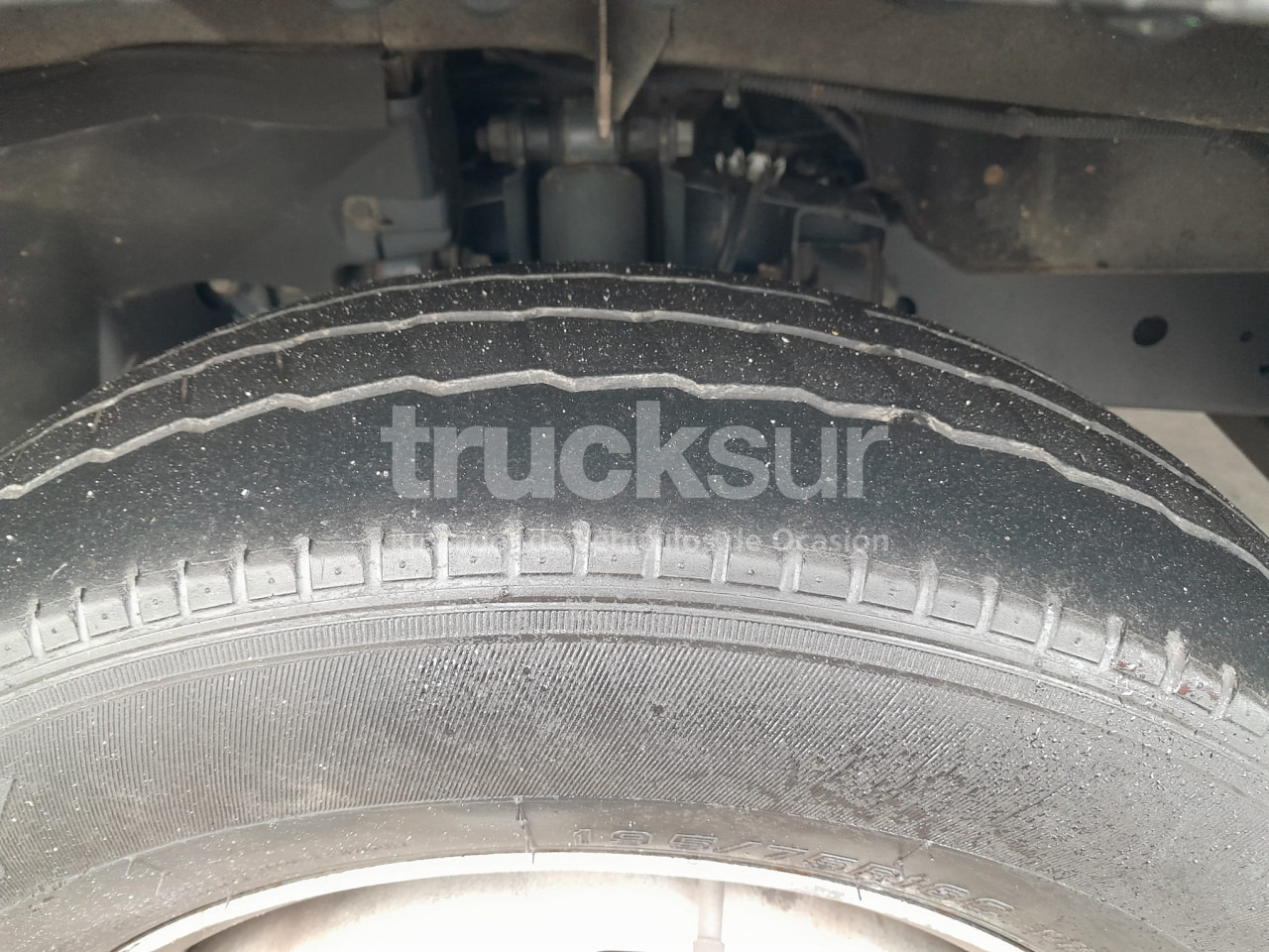 شاحنة مغلقة الصندوق IVECO DAILY 35C16H: صورة 17