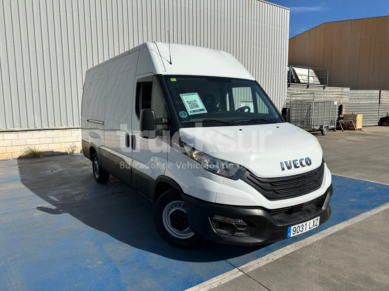 IVECO DAILY 35S16 F 12M3 - شاحنة مغلقة الصندوق: صورة 2 IVECO DAILY 35S16 F 12M3 - شاحنة مغلقة الصندوق: صورة 2