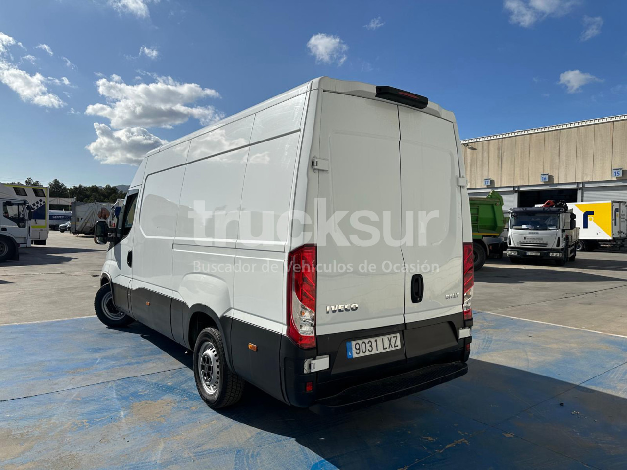 IVECO DAILY 35S16 F 12M3 - شاحنة مغلقة الصندوق: صورة 5 IVECO DAILY 35S16 F 12M3 - شاحنة مغلقة الصندوق: صورة 5