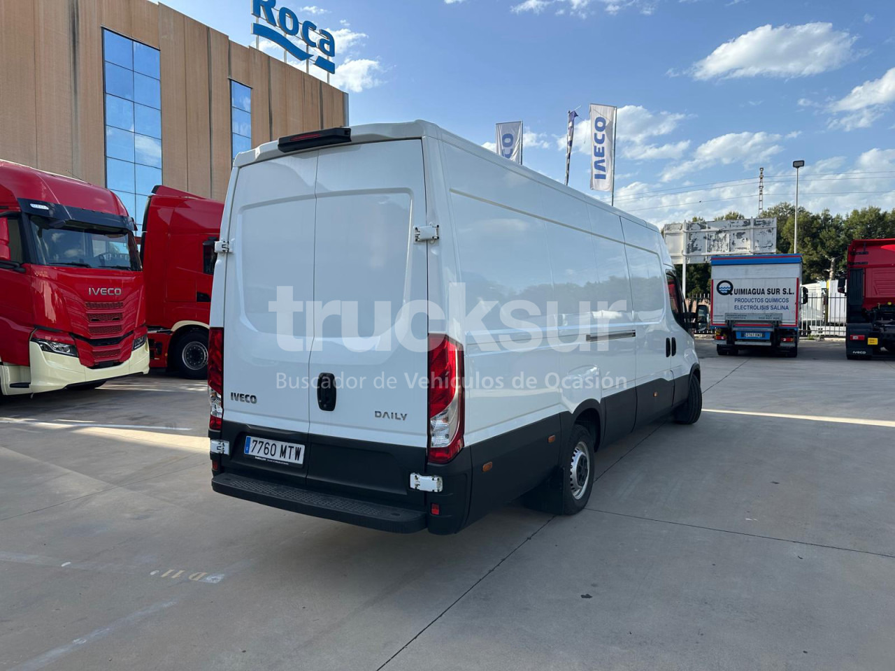 IVECO DAILY 35S16 F 16M3 - شاحنة مغلقة الصندوق: صورة 4 IVECO DAILY 35S16 F 16M3 - شاحنة مغلقة الصندوق: صورة 4