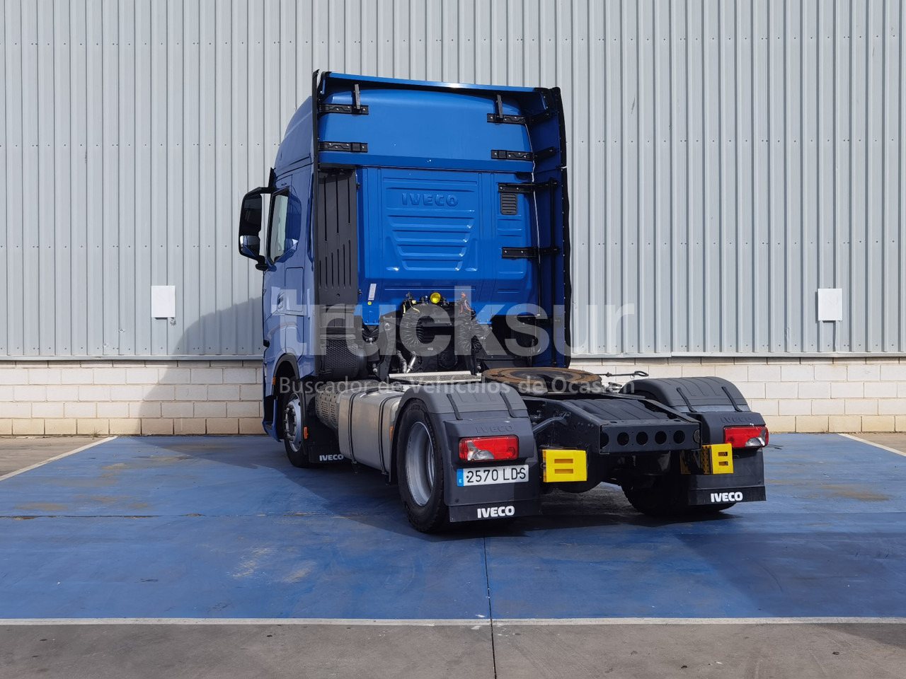 IVECO STRALIS AS440S46T/P HI-WAY - وحدة جر: صورة 5 IVECO STRALIS AS440S46T/P HI-WAY - وحدة جر: صورة 5