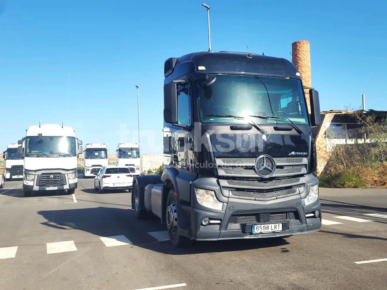 MERCEDES MERCEDES ACTROS 2143 - وحدة جر: صورة 4 MERCEDES MERCEDES ACTROS 2143 - وحدة جر: صورة 4