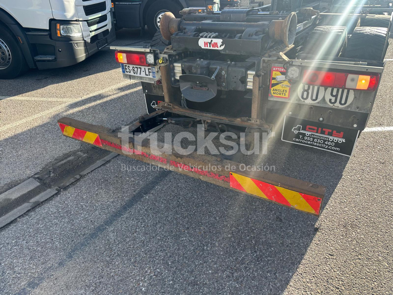 شاحنة ذات خطاف RENAULT C430.26 6X2: صورة 19 شاحنة ذات خطاف RENAULT C430.26 6X2: صورة 19