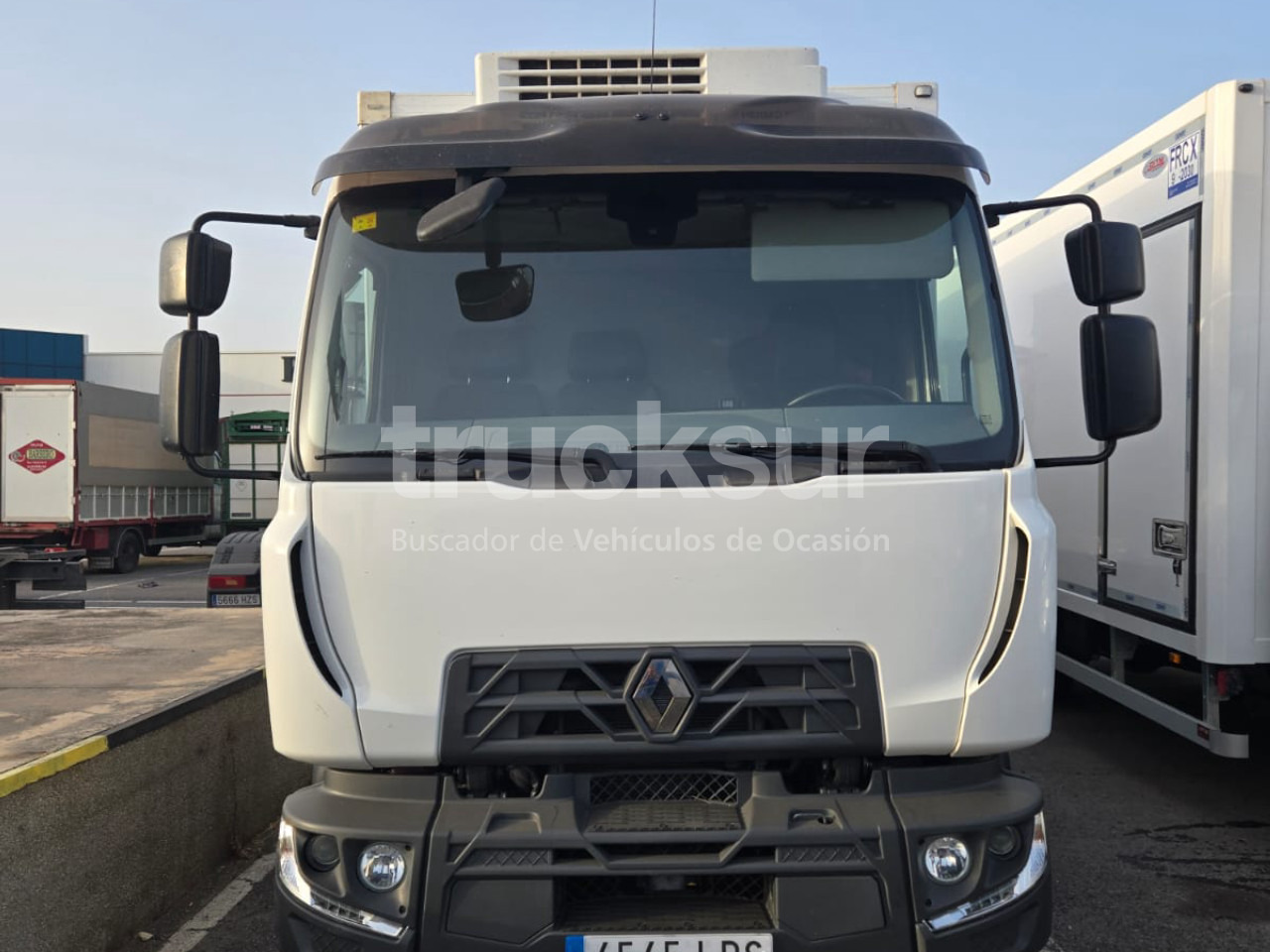 RENAULT D 12.240 FRC-X - شاحنة مقفلة: صورة 2 RENAULT D 12.240 FRC-X - شاحنة مقفلة: صورة 2