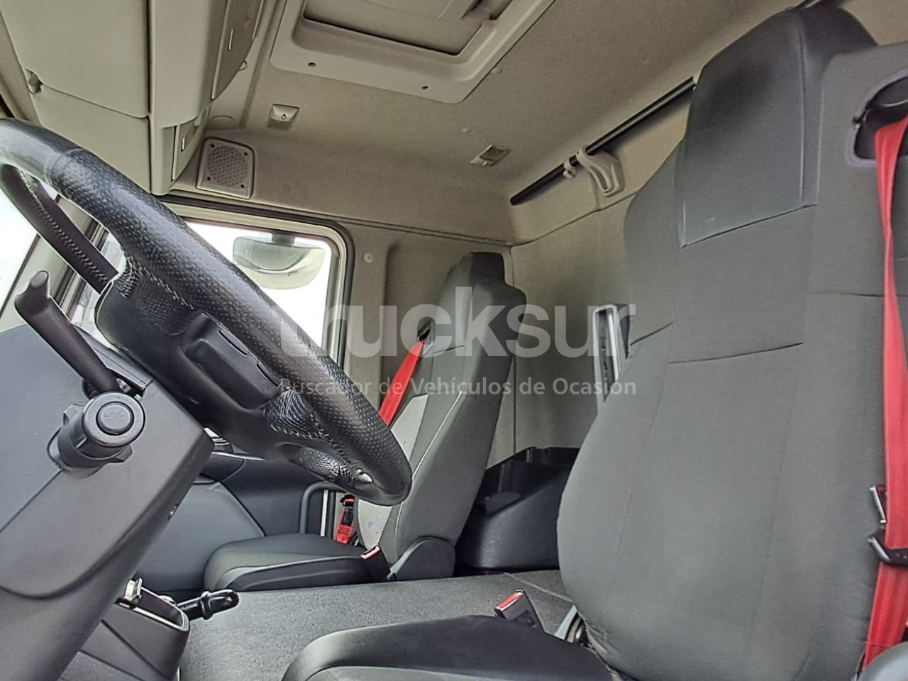 RENAULT D12.240 - شاحنة مقفلة: صورة 5 RENAULT D12.240 - شاحنة مقفلة: صورة 5