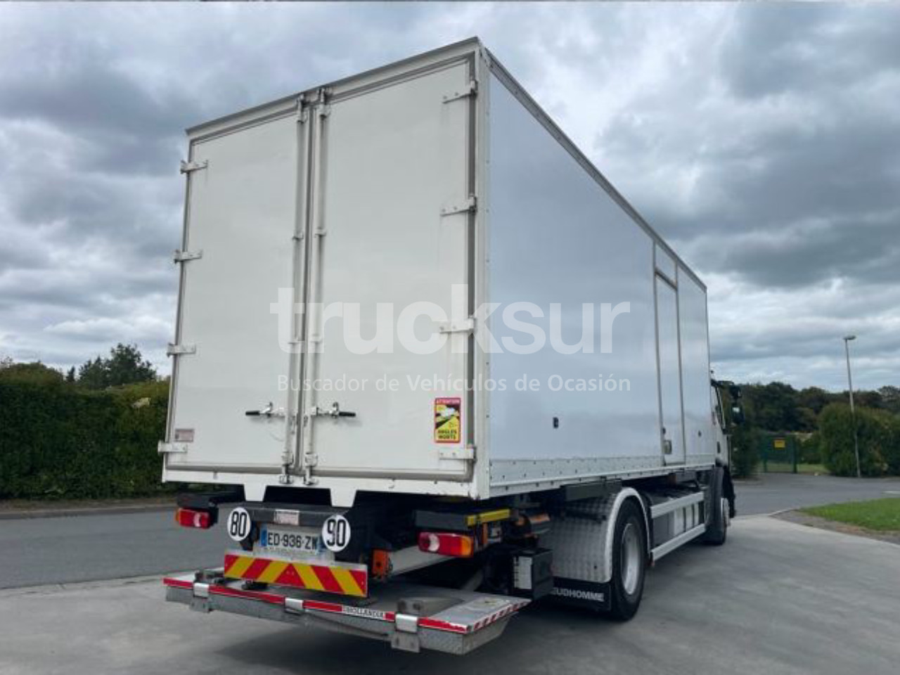 RENAULT D280.18 - شاحنة مقفلة: صورة 3 RENAULT D280.18 - شاحنة مقفلة: صورة 3