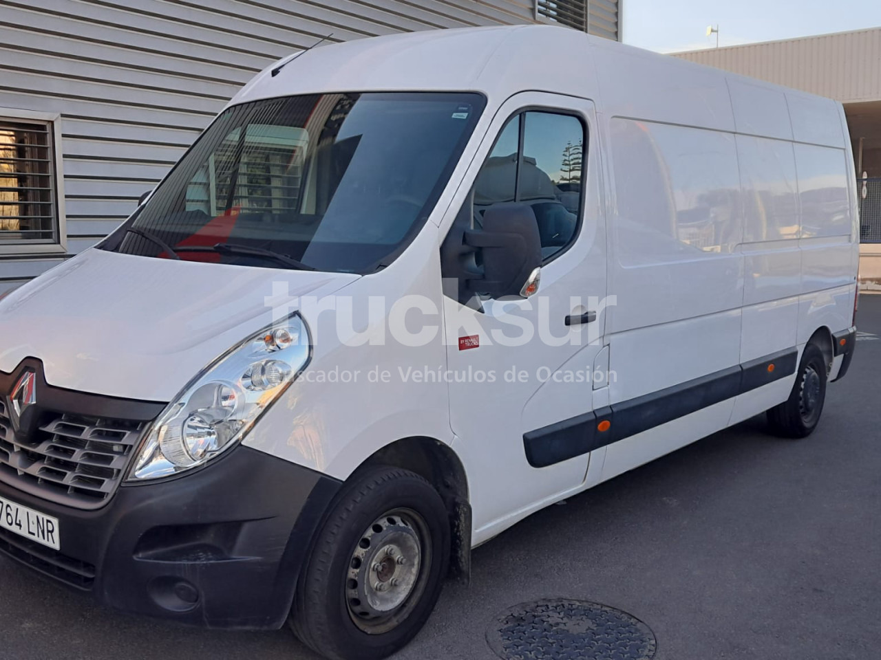 RENAULT MASTER 130.35 L3H2 E6 - شاحنة مغلقة الصندوق: صورة 2 RENAULT MASTER 130.35 L3H2 E6 - شاحنة مغلقة الصندوق: صورة 2