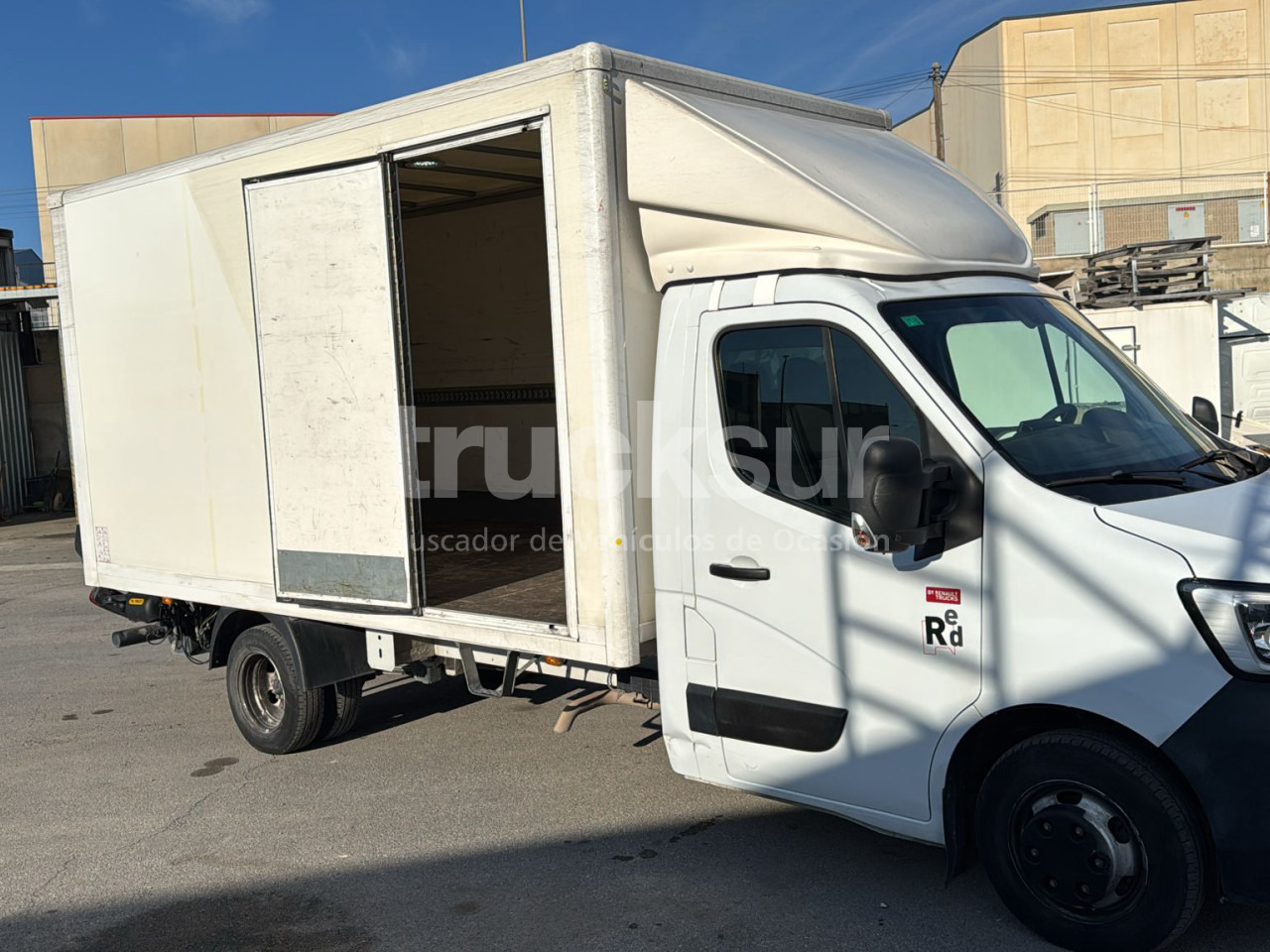 RENAULT MASTER 165.35 GV P/E - شاحنة مغلقة الصندوق: صورة 3 RENAULT MASTER 165.35 GV P/E - شاحنة مغلقة الصندوق: صورة 3