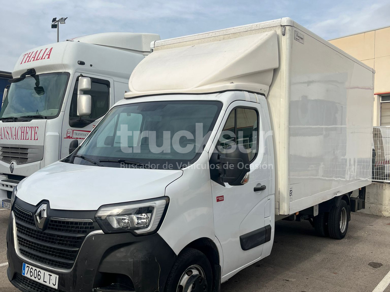 RENAULT MASTER 165.35 GV - شاحنة مغلقة الصندوق: صورة 2 RENAULT MASTER 165.35 GV - شاحنة مغلقة الصندوق: صورة 2