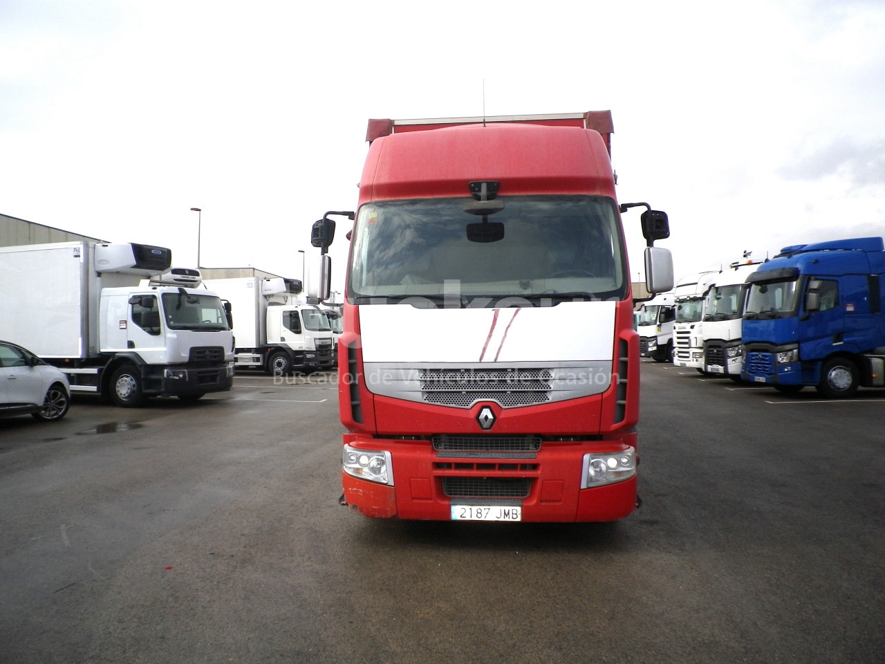 RENAULT PREMIUM 460 DXI REMOLCADOR - شاحنة ستارة: صورة 3 RENAULT PREMIUM 460 DXI REMOLCADOR - شاحنة ستارة: صورة 3