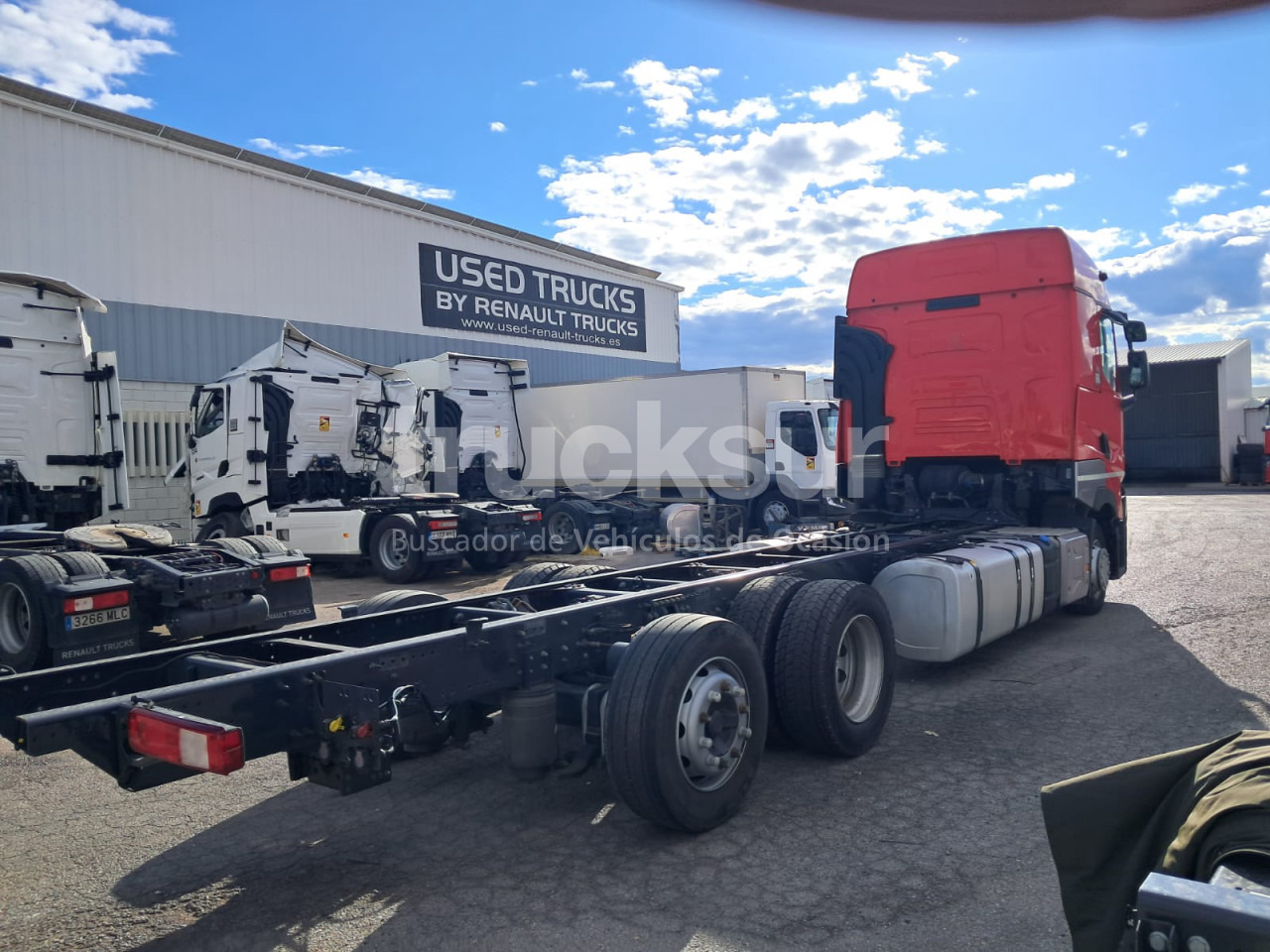 RENAULT T480 HIGH SLEEPER CAB 6X2*4 ejes 6x2*4 - شاحنة هيكل كابينة: صورة 3 RENAULT T480 HIGH SLEEPER CAB 6X2*4 ejes 6x2*4 - شاحنة هيكل كابينة: صورة 3