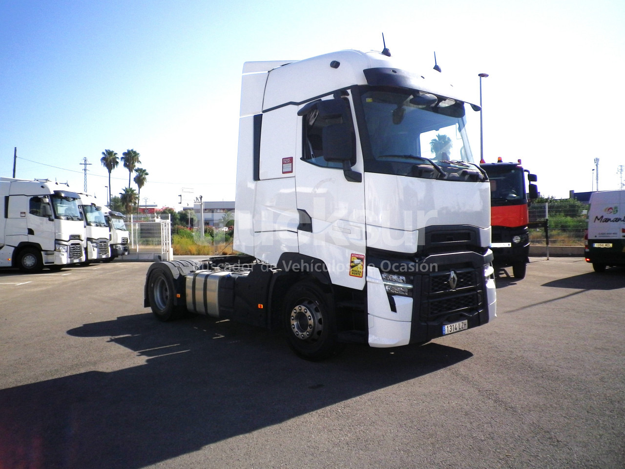 RENAULT T520 HIGH SLEEPER CAB - وحدة جر: صورة 3 RENAULT T520 HIGH SLEEPER CAB - وحدة جر: صورة 3