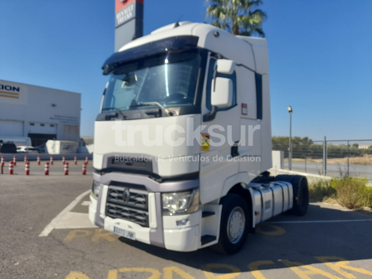 RENAULT T520 HIGH SLEEPER CAB - وحدة جر: صورة 1 RENAULT T520 HIGH SLEEPER CAB - وحدة جر: صورة 1
