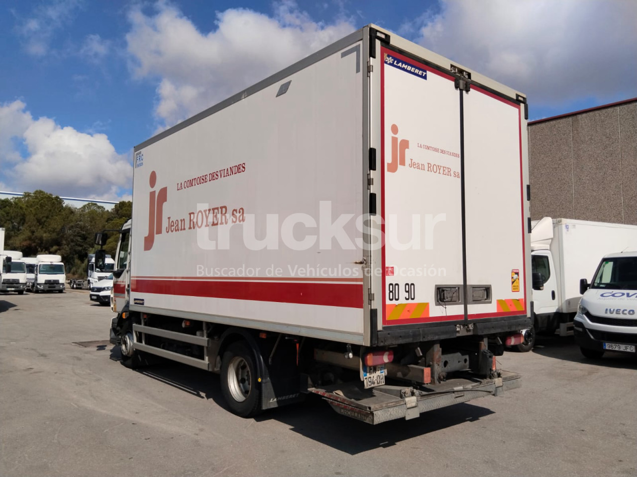 VOLVO FL250.12 - شاحنة الفريزر: صورة 4 VOLVO FL250.12 - شاحنة الفريزر: صورة 4