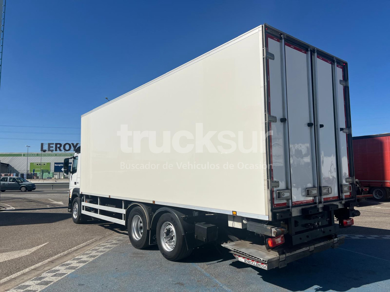 VOLVO FM450 ejes 6x2*4 - شاحنة الفريزر: صورة 4 VOLVO FM450 ejes 6x2*4 - شاحنة الفريزر: صورة 4