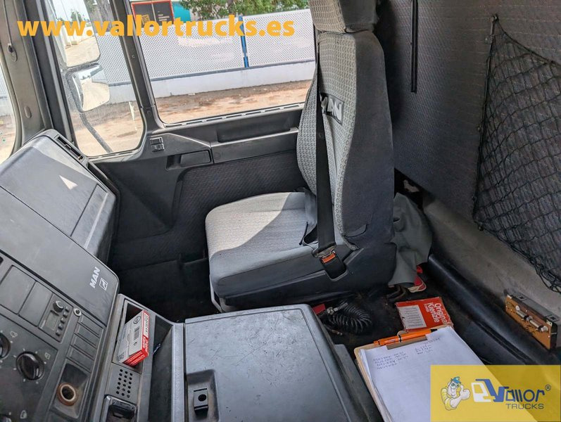 MAN 18-240 - شاحنة قلاب: صورة 2 MAN 18-240 - شاحنة قلاب: صورة 2