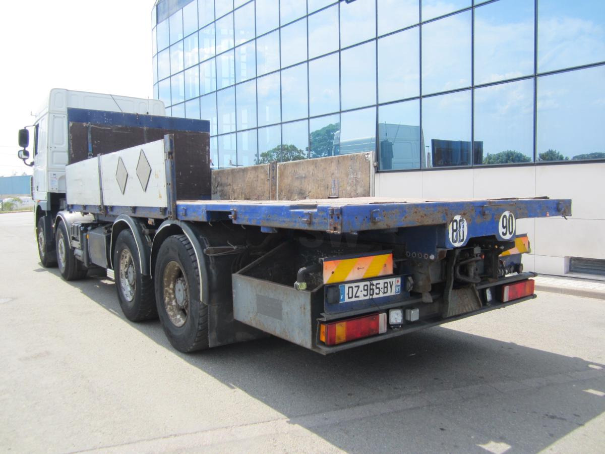 شاحنات مسطحة DAF XF105 460: صورة 15