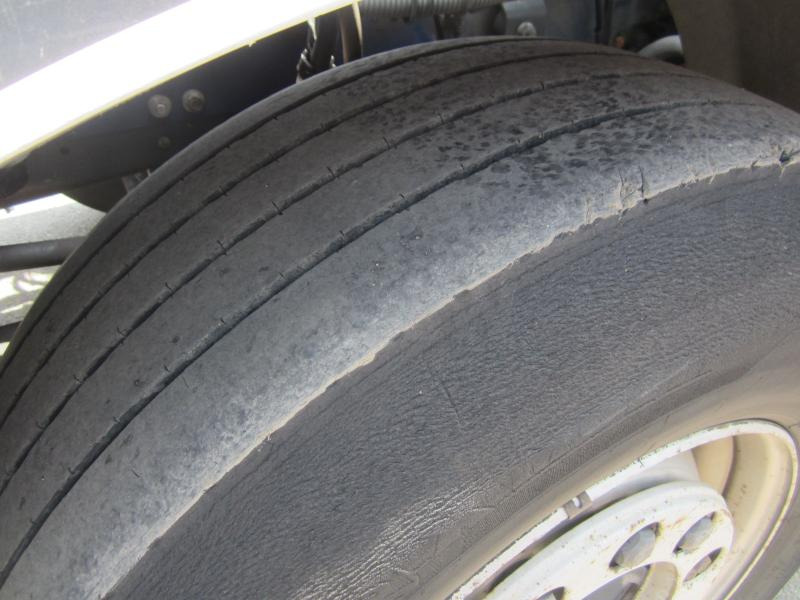 شاحنات مسطحة DAF XF105 460: صورة 7
