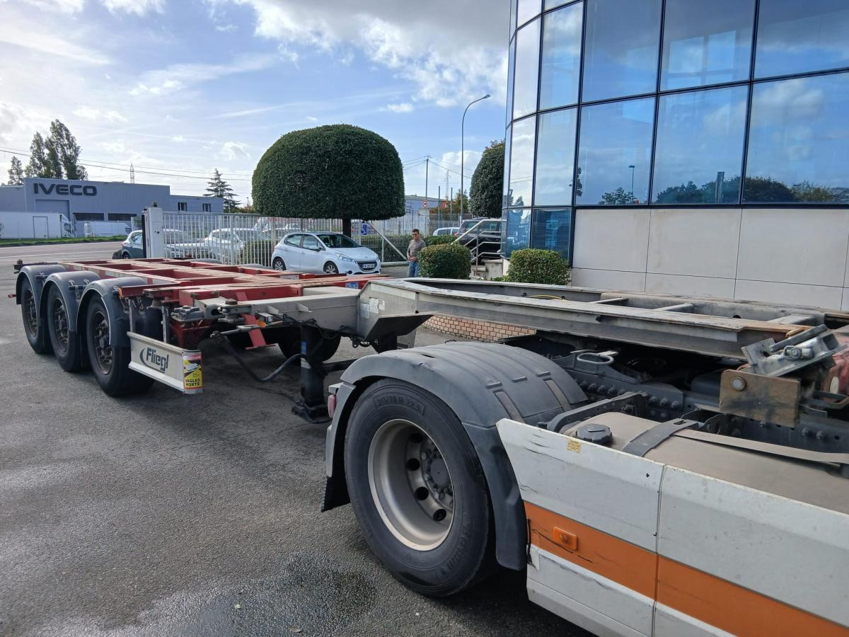 Fliegl - نصف مقطورة لنقل الحاويات: صورة 5 Fliegl - نصف مقطورة لنقل الحاويات: صورة 5