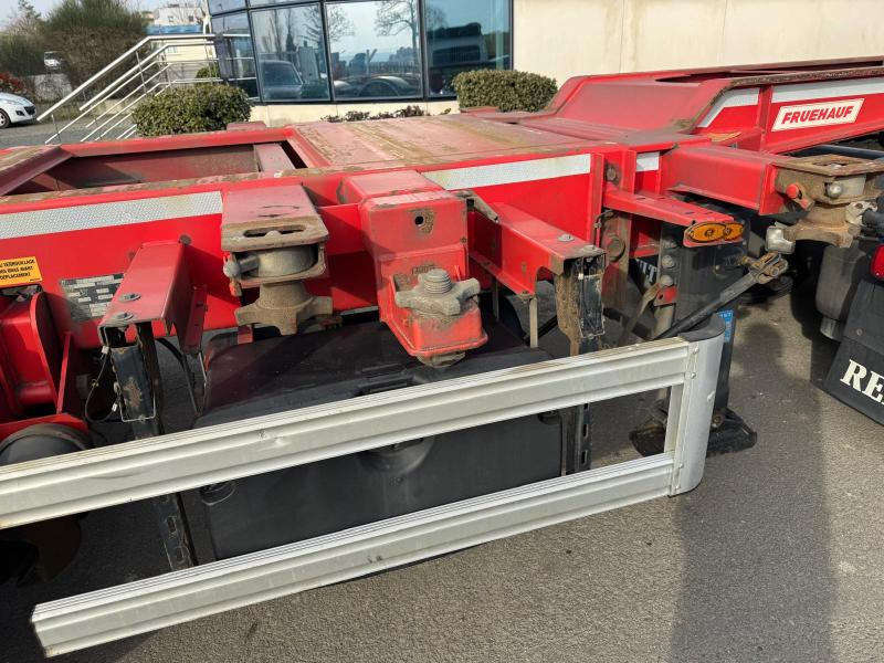 Fruehauf - نصف مقطورة لنقل الحاويات: صورة 4 Fruehauf - نصف مقطورة لنقل الحاويات: صورة 4
