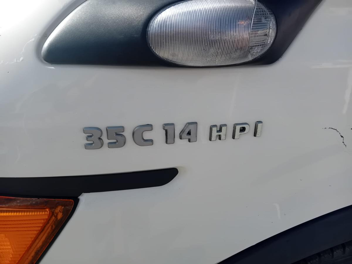 Iveco 35C14HPI - شاحنة سحب: صورة 3 Iveco 35C14HPI - شاحنة سحب: صورة 3