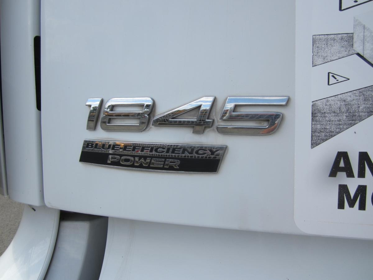 Mercedes Actros 1845 - وحدة جر: صورة 2 Mercedes Actros 1845 - وحدة جر: صورة 2