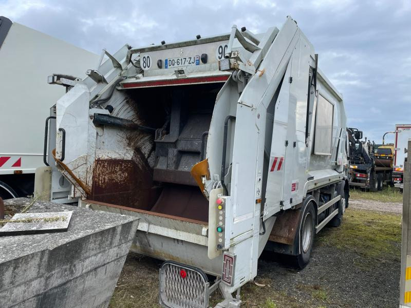 Renault D-Series 19 Wide - شاحنة النفايات: صورة 3 Renault D-Series 19 Wide - شاحنة النفايات: صورة 3