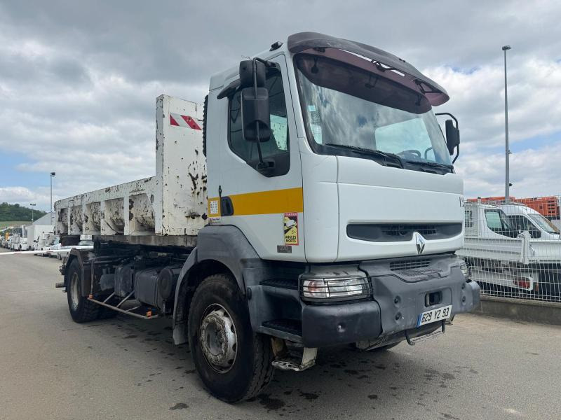 Renault Kerax 270 DCI - شاحنة ذات خطاف: صورة 3 Renault Kerax 270 DCI - شاحنة ذات خطاف: صورة 3