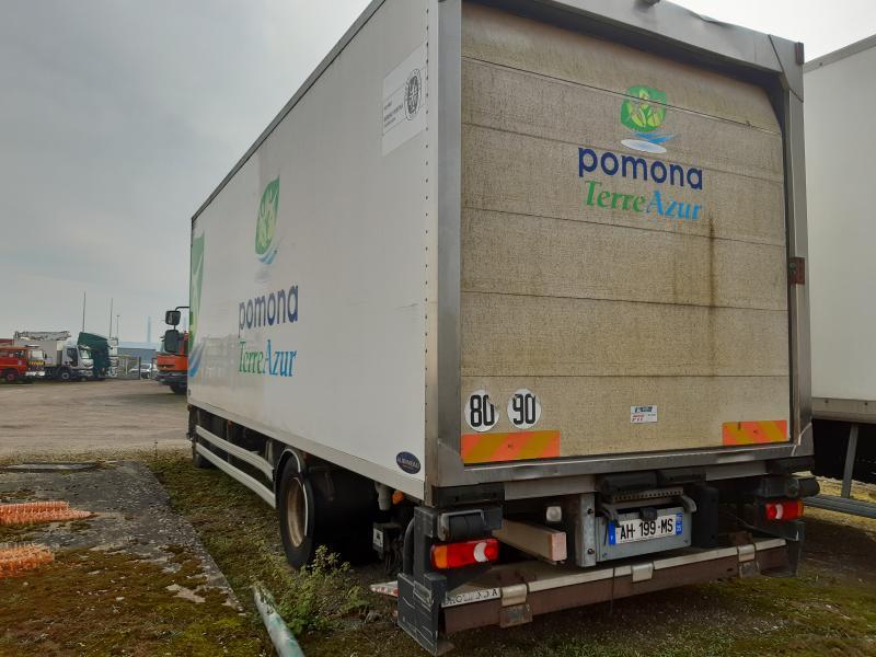 Renault Midlum 220 DXI - شاحنة الفريزر: صورة 4 Renault Midlum 220 DXI - شاحنة الفريزر: صورة 4
