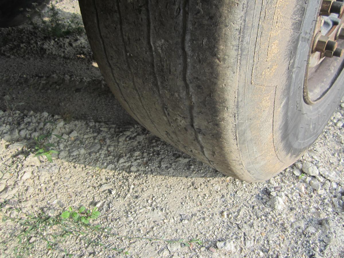 قلابة نصف مقطورة نصف مقطورة قلابة لنقل البضائع الحرة Stas: صورة 7 قلابة نصف مقطورة نصف مقطورة قلابة لنقل البضائع الحرة Stas: صورة 7