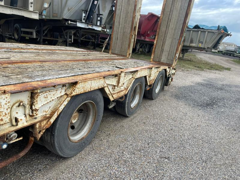 Verem - عربة منخفضة مسطحة نصف مقطورة: صورة 3 Verem - عربة منخفضة مسطحة نصف مقطورة: صورة 3