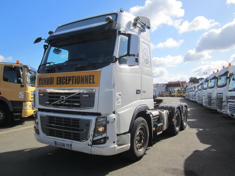 Volvo FH16 700 - وحدة جر: صورة 1 Volvo FH16 700 - وحدة جر: صورة 1