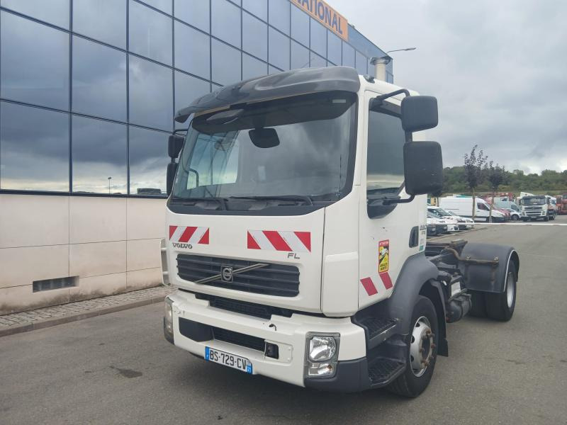 Volvo FL 260 - شاحنة هيكل كابينة: صورة 3 Volvo FL 260 - شاحنة هيكل كابينة: صورة 3