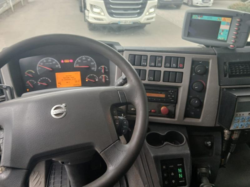 Volvo FL 260 - شاحنة هيكل كابينة: صورة 4 Volvo FL 260 - شاحنة هيكل كابينة: صورة 4