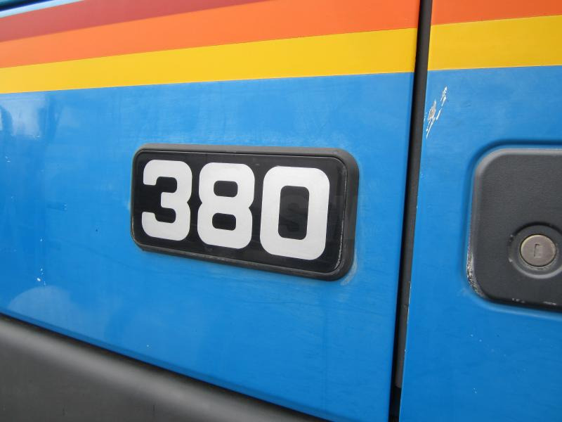 Volvo FM12 380 - وحدة جر: صورة 3 Volvo FM12 380 - وحدة جر: صورة 3