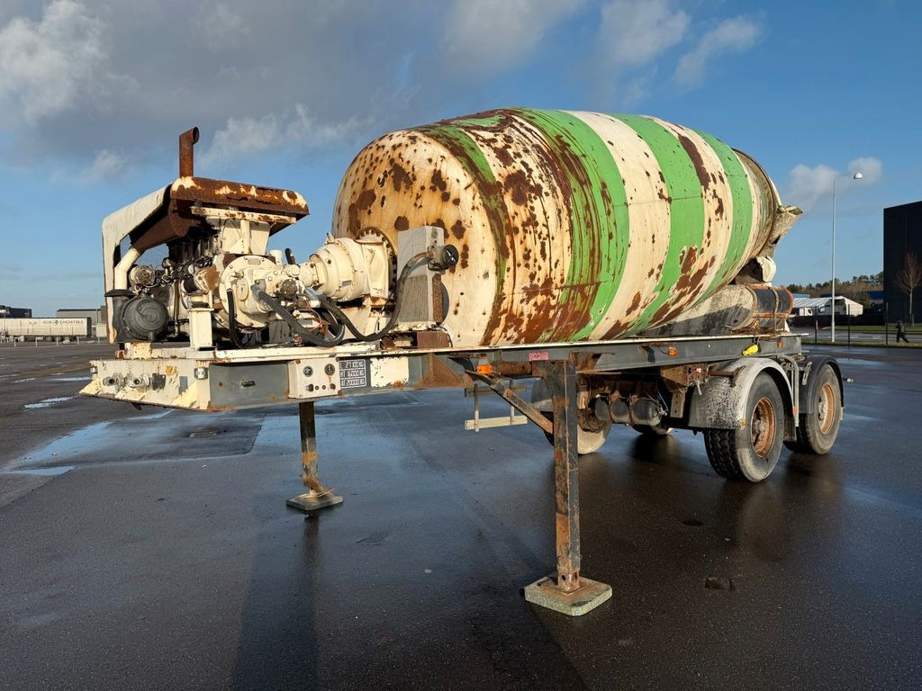 Lecinena 12 m3 Baruval 2 achse Beton/Concrete mixer - نصف مقطورة: صورة 1 Lecinena 12 m3 Baruval 2 achse Beton/Concrete mixer - نصف مقطورة: صورة 1