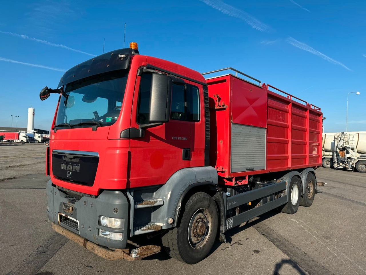 MAN TGS 26.360 6x4H*4 Simon Moos KSA MAN TGS 26.360 6x4H*4 Simon Moos KSA VacuDrain - شاحنة الشفط: صورة 2 MAN TGS 26.360 6x4H*4 Simon Moos KSA MAN TGS 26.360 6x4H*4 Simon Moos KSA VacuDrain - شاحنة الشفط: صورة 2