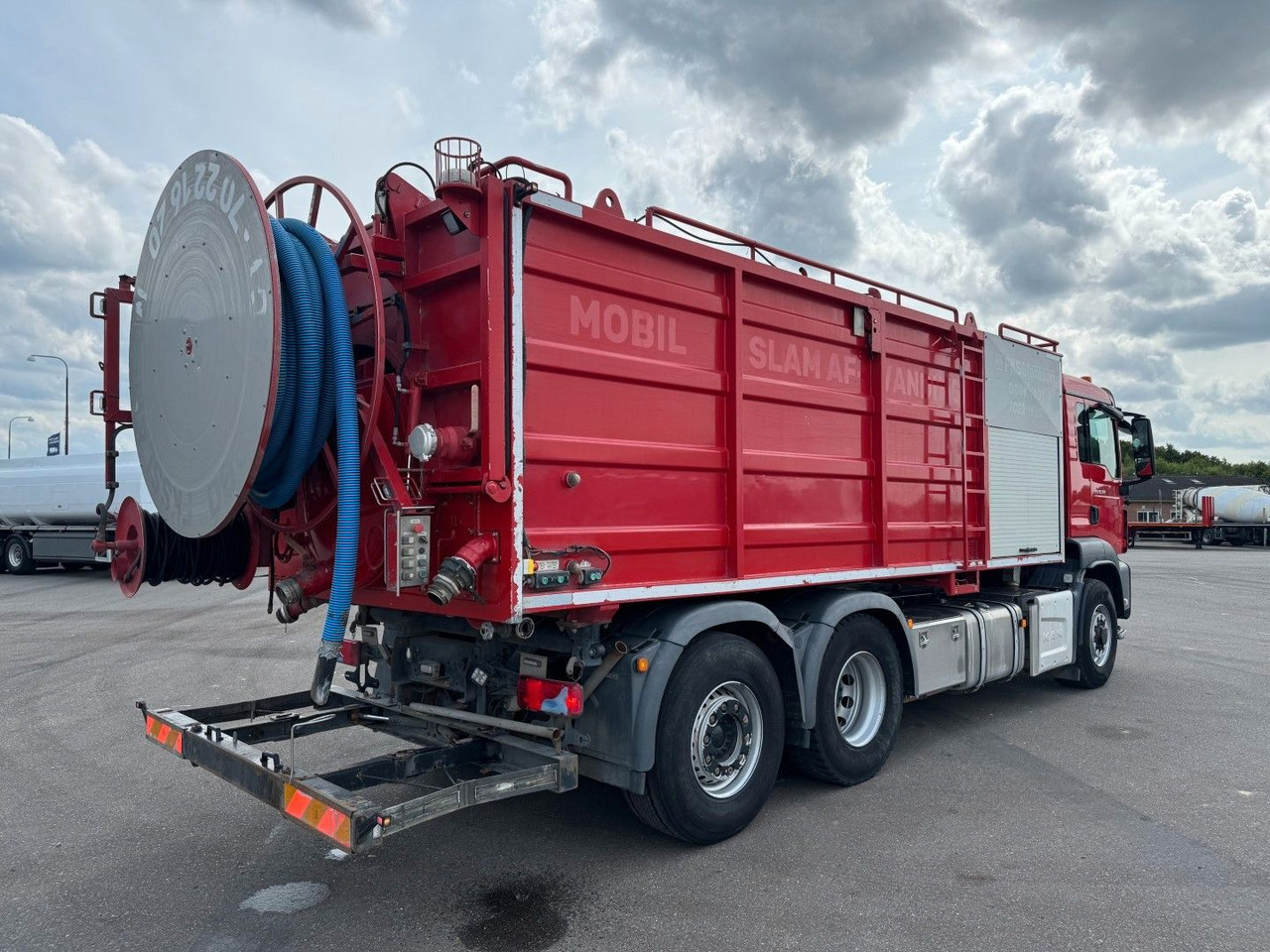 MAN TGS 26.360 6x4H4 Hydrodrive Simon Moos KSA - شاحنة الشفط: صورة 3 MAN TGS 26.360 6x4H4 Hydrodrive Simon Moos KSA - شاحنة الشفط: صورة 3