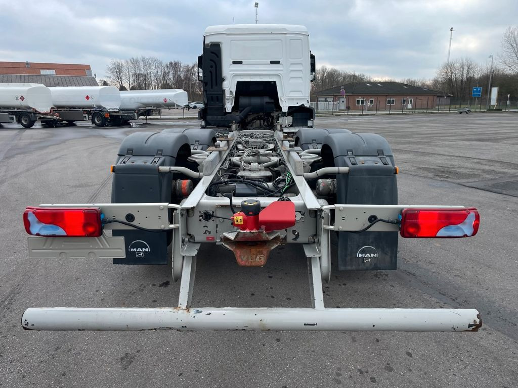MAN TGS 26.440 6x2*4 ADR Fahrgestell Euro 6 - شاحنة هيكل كابينة: صورة 5 MAN TGS 26.440 6x2*4 ADR Fahrgestell Euro 6 - شاحنة هيكل كابينة: صورة 5