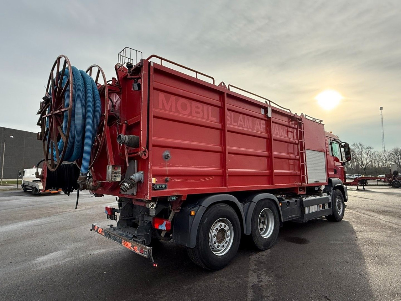 MAN TGS 28.360 6x4H*4 Hydrodrive / Simon Moos KSA MAN TGS 28.360 6x4H*4 Hydrodrive/Moos KSA VacuDrain - شاحنة الشفط: صورة 4 MAN TGS 28.360 6x4H*4 Hydrodrive / Simon Moos KSA MAN TGS 28.360 6x4H*4 Hydrodrive/Moos KSA VacuDrain - شاحنة الشفط: صورة 4