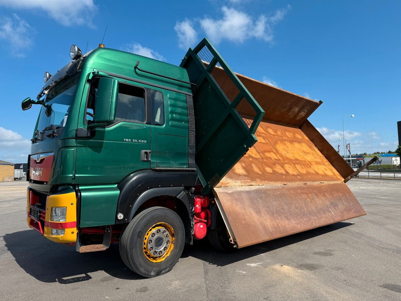 MAN TGS 35.500 8x4 Euro 6 Pendel Steel Tipper MAN TGS 35.500 8x4 Euro 6 Pendel Steel Tipper - شاحنة قلاب: صورة 5 MAN TGS 35.500 8x4 Euro 6 Pendel Steel Tipper MAN TGS 35.500 8x4 Euro 6 Pendel Steel Tipper - شاحنة قلاب: صورة 5