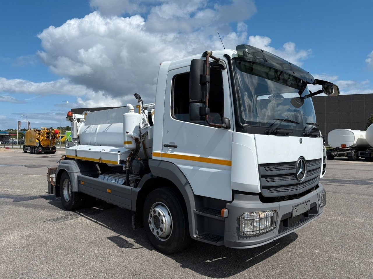 Mercedes-Benz Atego 1323 RHD Euro 6 Hvidtved Larsen Cityflex - شاحنة الشفط: صورة 1 Mercedes-Benz Atego 1323 RHD Euro 6 Hvidtved Larsen Cityflex - شاحنة الشفط: صورة 1