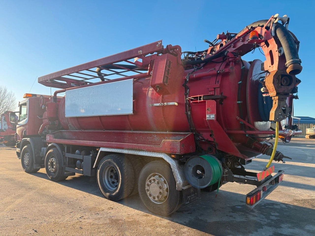 Scania 114/380 8x2*6 Assmann 14 m3 Vacuumtruck - شاحنة الشفط: صورة 4 Scania 114/380 8x2*6 Assmann 14 m3 Vacuumtruck - شاحنة الشفط: صورة 4