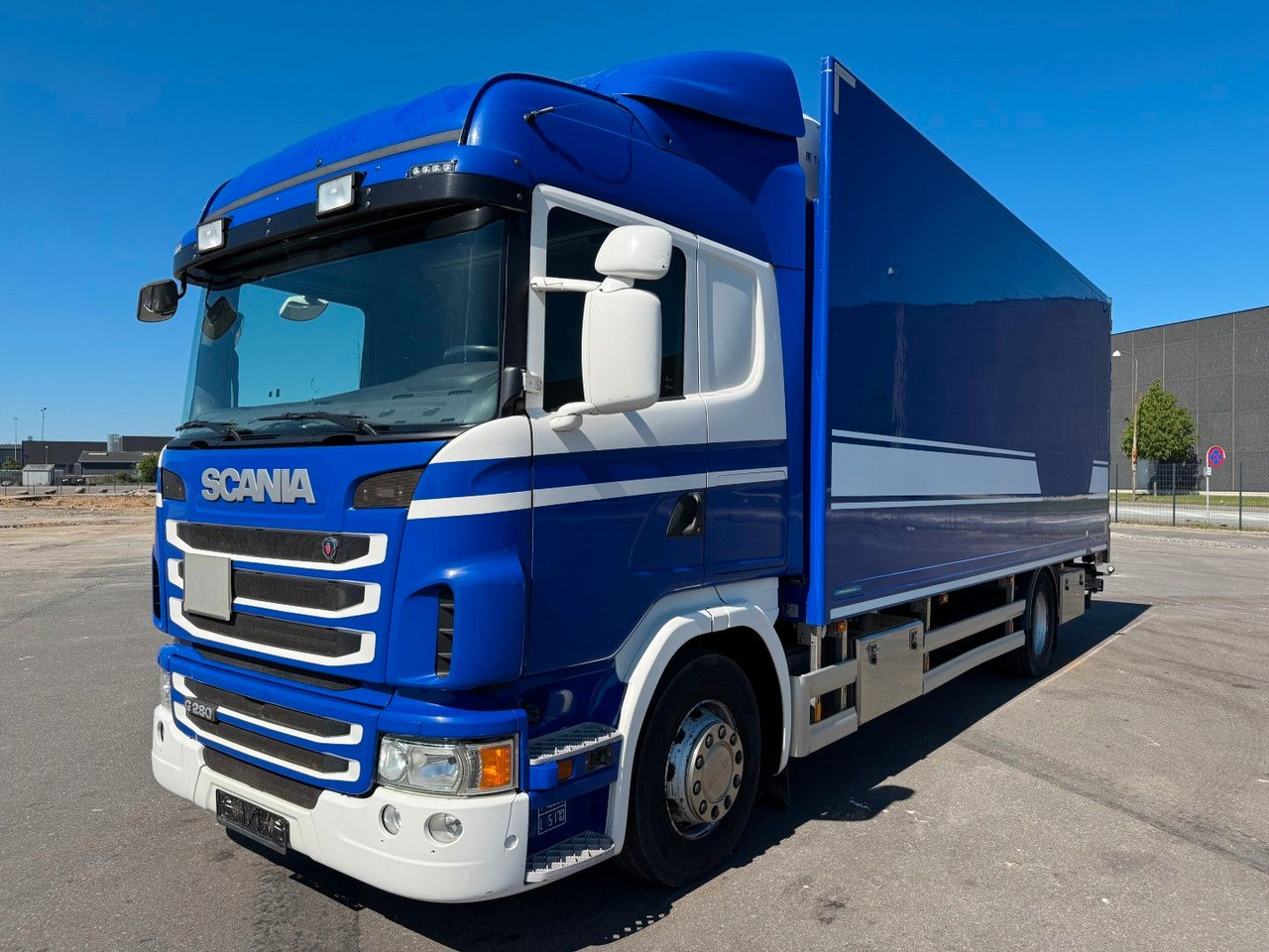 Scania G280 4x2 TK -800R Isokoffer Euro 6 - شاحنة مقفلة: صورة 1 Scania G280 4x2 TK -800R Isokoffer Euro 6 - شاحنة مقفلة: صورة 1