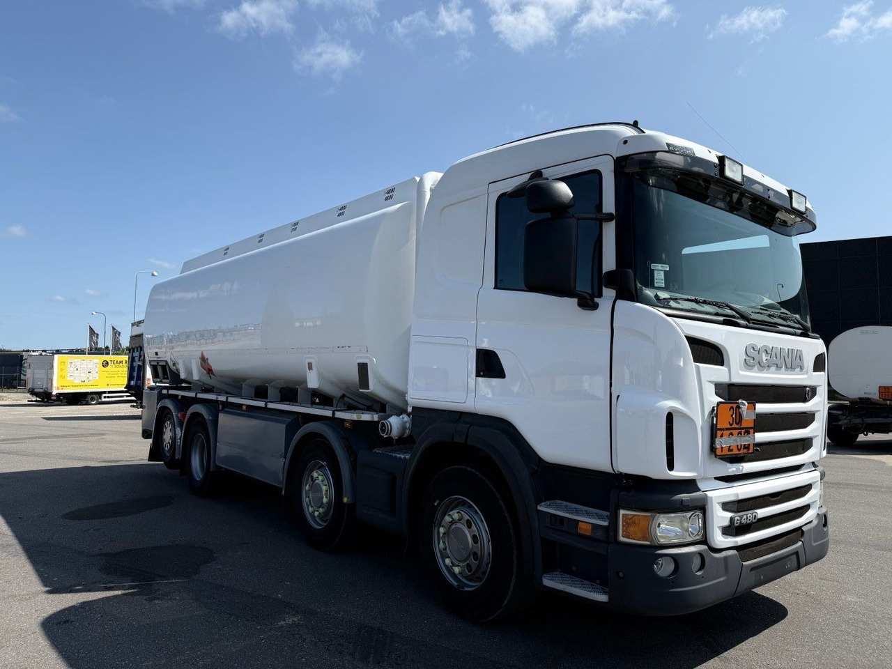 Scania G480 8x2*6 24.000 L / 5 compartments / ADR Tank - شاحنة صهريج: صورة 2 Scania G480 8x2*6 24.000 L / 5 compartments / ADR Tank - شاحنة صهريج: صورة 2
