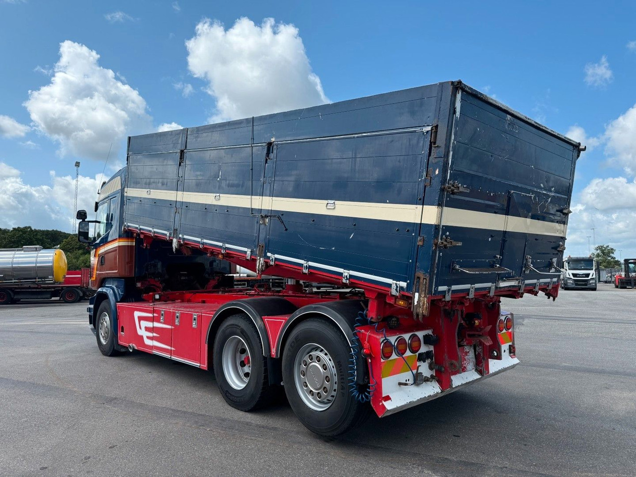 Scania R520 6x2 Highline Getreidekipper Euro 6 - شاحنة قلاب: صورة 4 Scania R520 6x2 Highline Getreidekipper Euro 6 - شاحنة قلاب: صورة 4