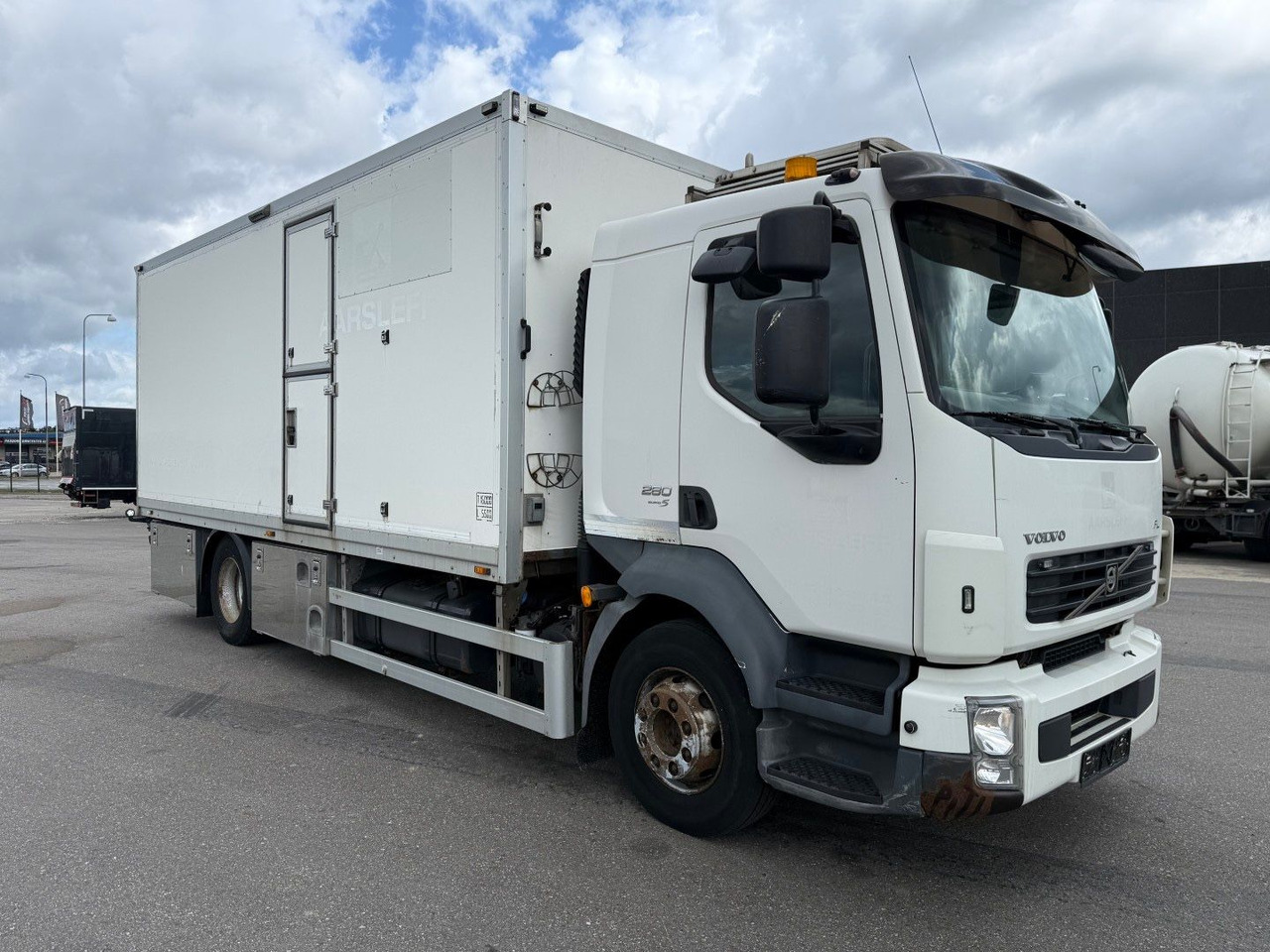 Volvo FL 280 4x2 Euro 5 Workshop Equipment - شاحنة مقفلة: صورة 2 Volvo FL 280 4x2 Euro 5 Workshop Equipment - شاحنة مقفلة: صورة 2
