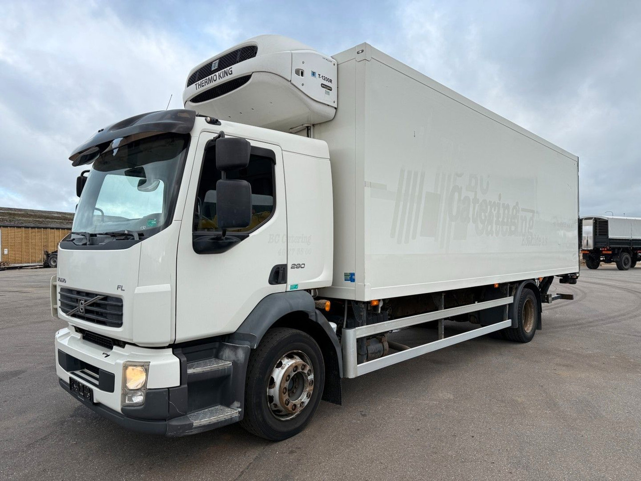 Volvo FL290 4x2 Thermo King T1200-R Euro 5 - شاحنة الفريزر: صورة 1 Volvo FL290 4x2 Thermo King T1200-R Euro 5 - شاحنة الفريزر: صورة 1