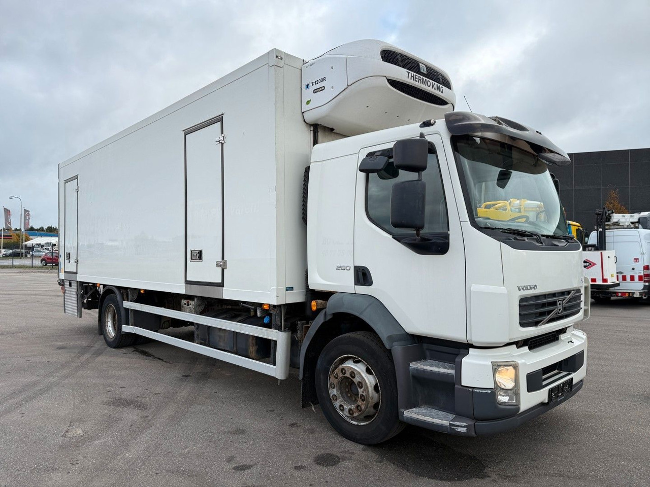 Volvo FL290 4x2 Thermo King T1200-R Euro 5 - شاحنة الفريزر: صورة 2 Volvo FL290 4x2 Thermo King T1200-R Euro 5 - شاحنة الفريزر: صورة 2