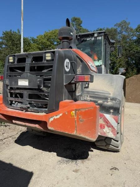 Hitachi ZW220-6 - اللودر بعجل: صورة 4 Hitachi ZW220-6 - اللودر بعجل: صورة 4